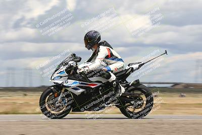 media/Apr-26-2024-TrackDaz (Fri) [[c4b677d280]]/C Group/140pm (Wheelie Bump)/